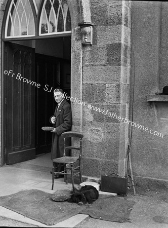 YORSHIRE TERRIERAT GOTHIC DOORWAY